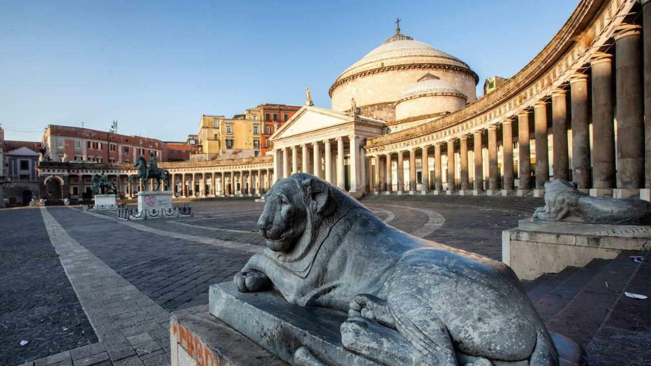 Appartamento Casa Lillina A Toledo , Near Piazza Del Plebiscito Napoli